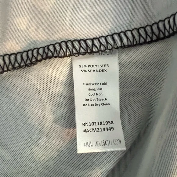 Ethereal world bell sleeve dress size small. - Picture 11 of 12